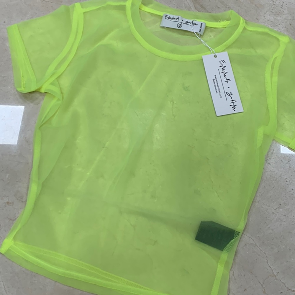 EMMA & SAM MESH CROPPED SHORT SLEEVE TOP LAYERING IN NEON LEMON SZ SMALL - Picture 13 of 14
